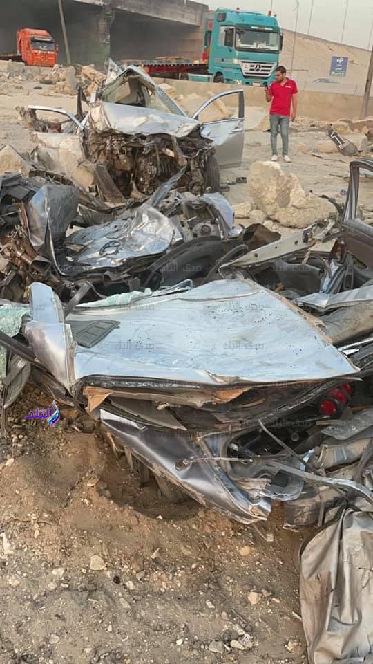 992f32d5-9bfb-406f-bfce-260187da4999