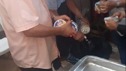 إعدام مشروبات وأغذية منتهية الصلاحية في أسواق سيناء  إعدام مشروبات وأغذية منتهية الصلاحية في أسواق سيناء