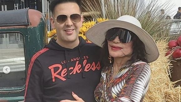لين وشريكها