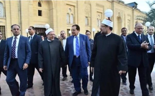 النائب محمد أبو العينين مع الدكتور شوقي علام