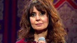 المطربة حنان 