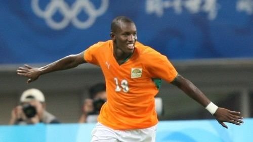 سيكو سيسي لاعب وسط منتخب كوت ديفوار السابق