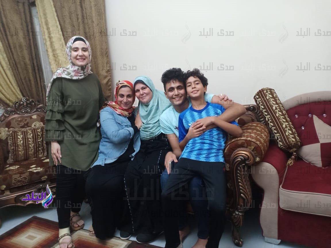 صدي البلد داخل منزل اول مدارس المتفوقين علي مستوي الجمهورية 