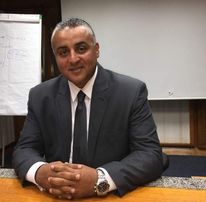 أسامة نعمان عضو مجلس إدارة نادى سموحة