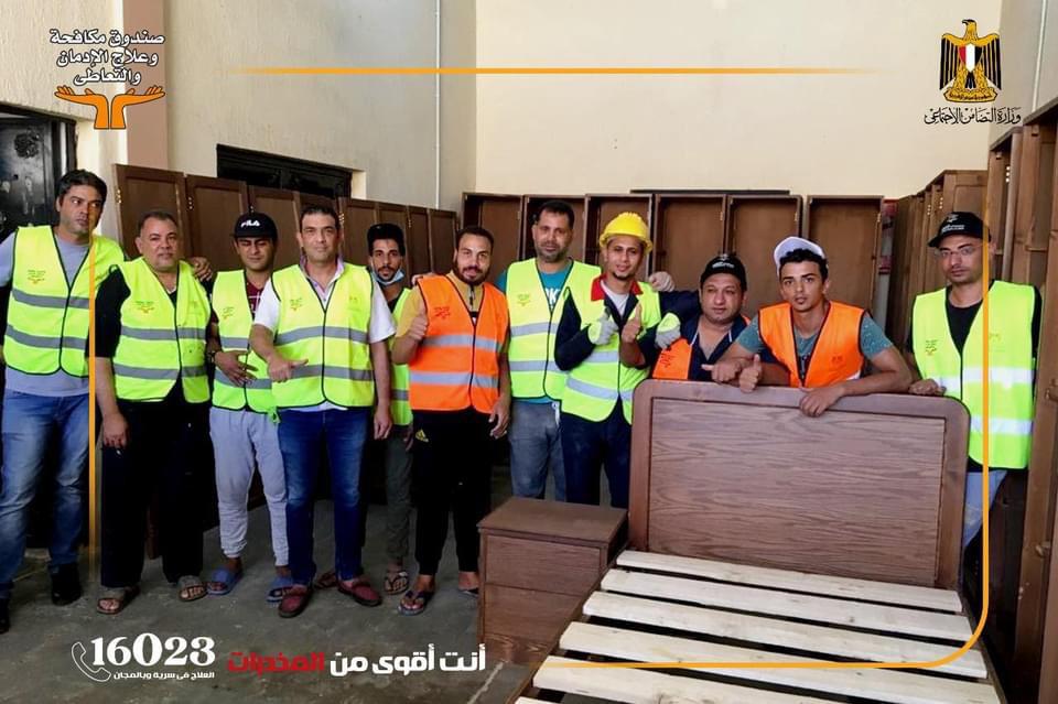المتعافين من الإدمان  
