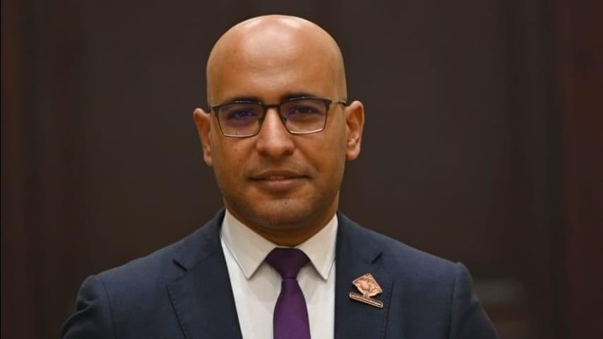 النائب علاء مصطفي