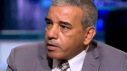 الدكتور عباس شراقى 