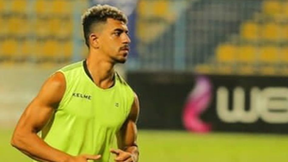 محمد عصام لاعب البنك الأهلي