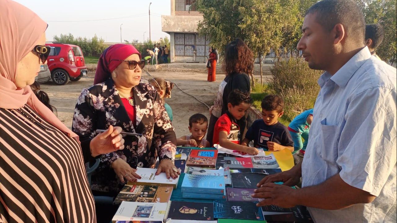 معرض كتاب القرية