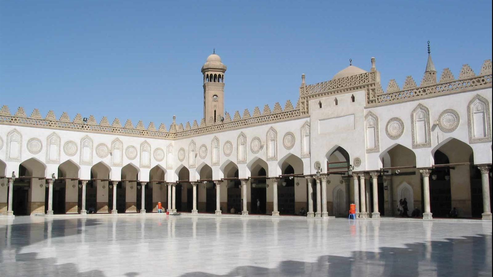 الأزهر