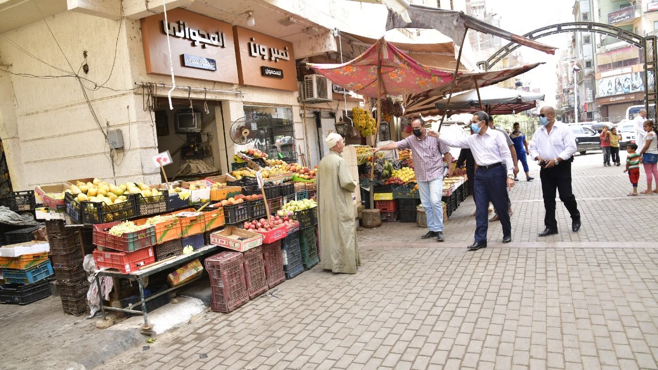 ضبط ٤٠ شيشة وغلق عدد من المقاهي والكافتيريات في حملات بالغرب