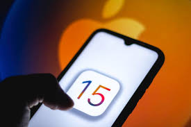 نظام التشغيل iOS 15