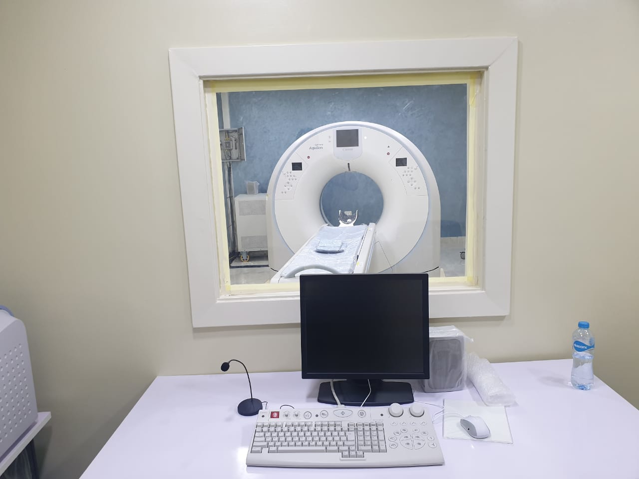 جهاز الأشعة المقطعية 