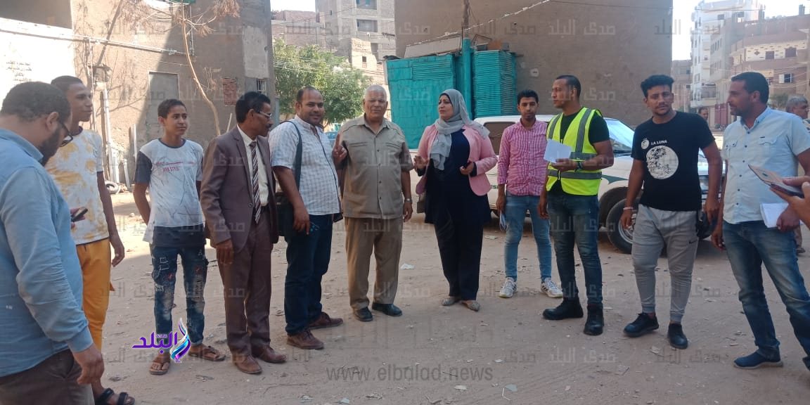 اجتماع تموين سوهاج ورئيس الوحدة المحلية بطهطا