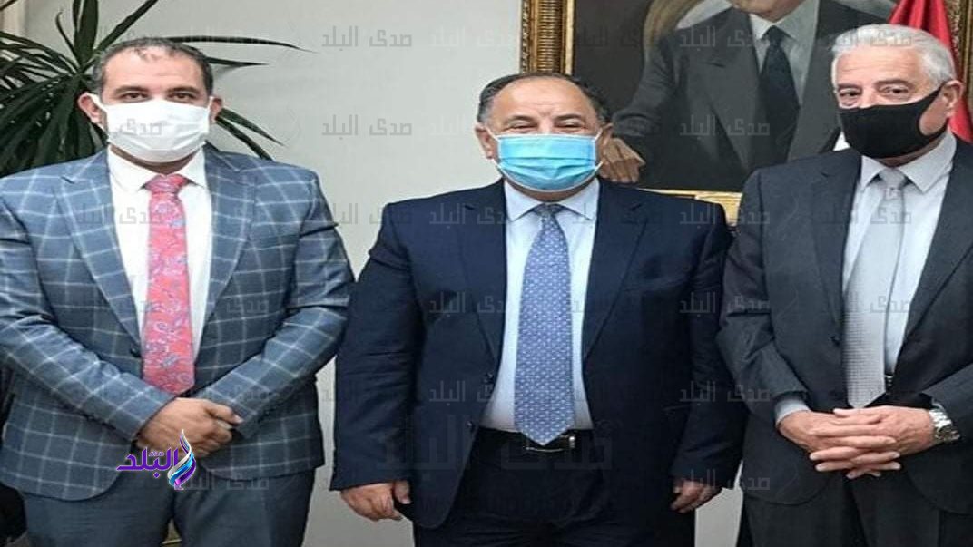 فودة مع المحافظ 