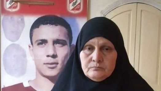 والدة اللاعب محمد عبد الوهاب لاعب الاهلى والمنتخب