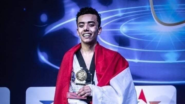 اللاعب محمد الزيات