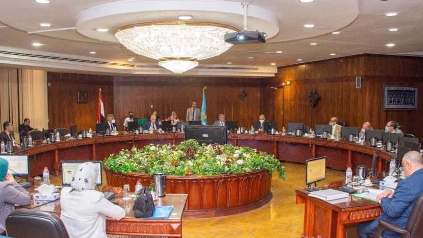 ترقية 25 عضواً بهيئة التدريس وتعيين 15 مدرساً بجامعة طنطا