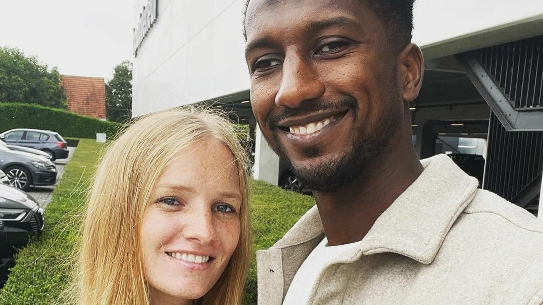 علي غزال وزوجته