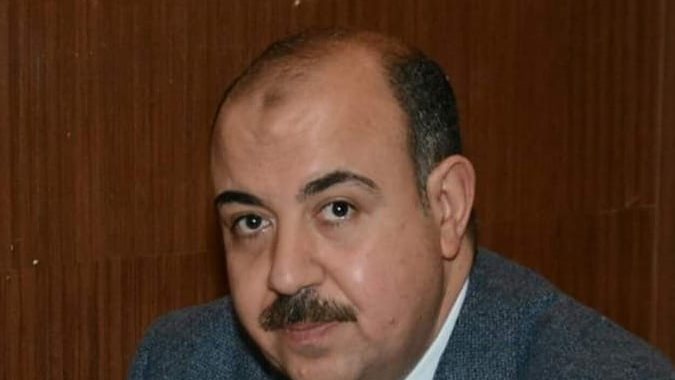 الدكتور أيمن نادي رئيس قسم أمراض النساء 