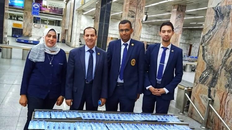 جمارك مطار القاهرة تضبط محاولة تهريب كمية كبيرة من الأدوية ا