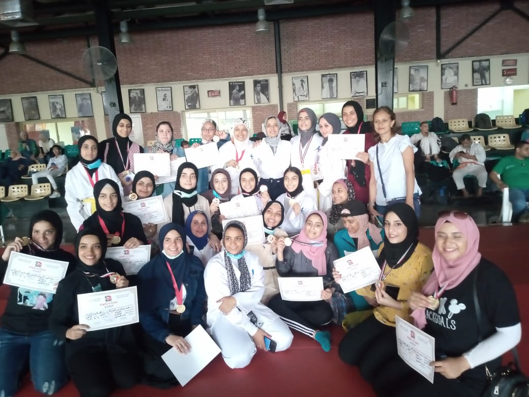 الفريق الفائز