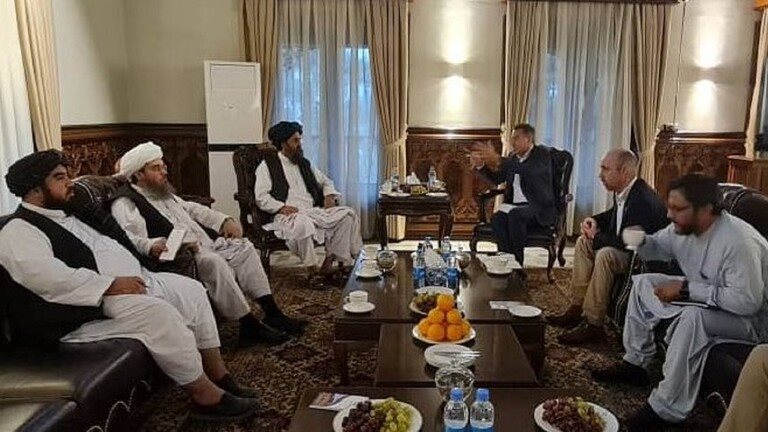 خلال اللقاءمع قادة طالبان