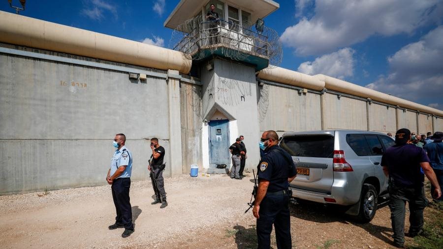 ماذا فعلت إسرائيل بعد الهروب الكبير؟