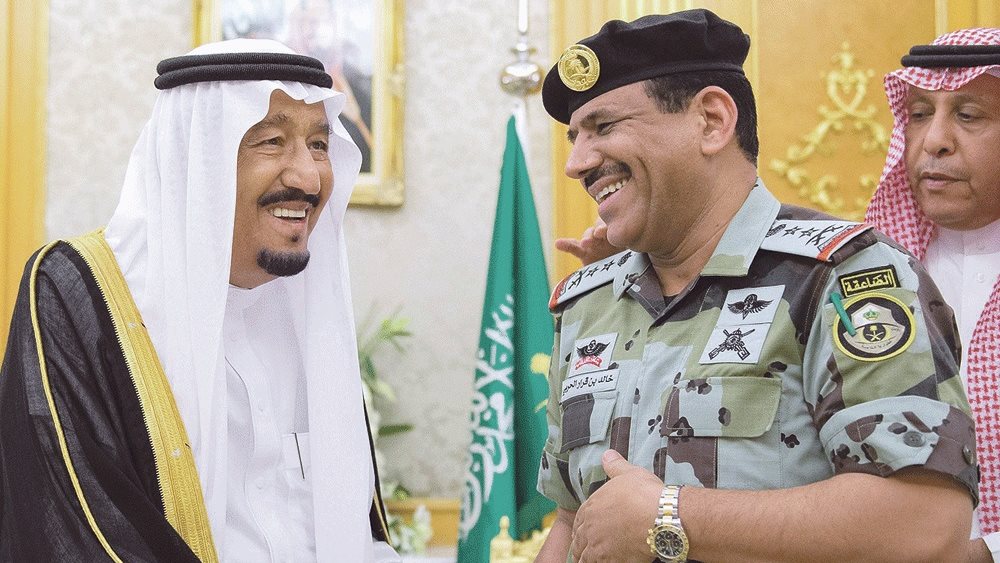 من هو الفريق خالد بن قرار الحربي المتهم بالفساد في السعودية