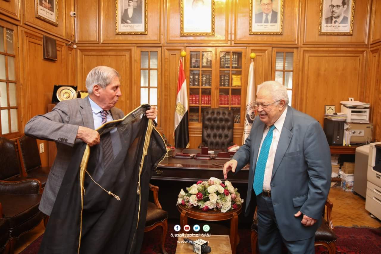 رئيس اتحاد المحامين العرب