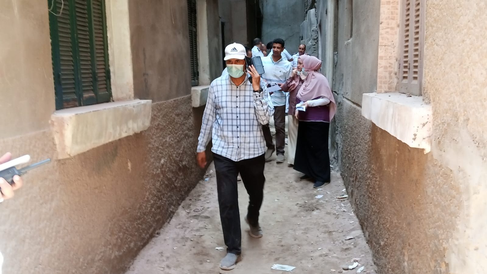 العقار المنهار 