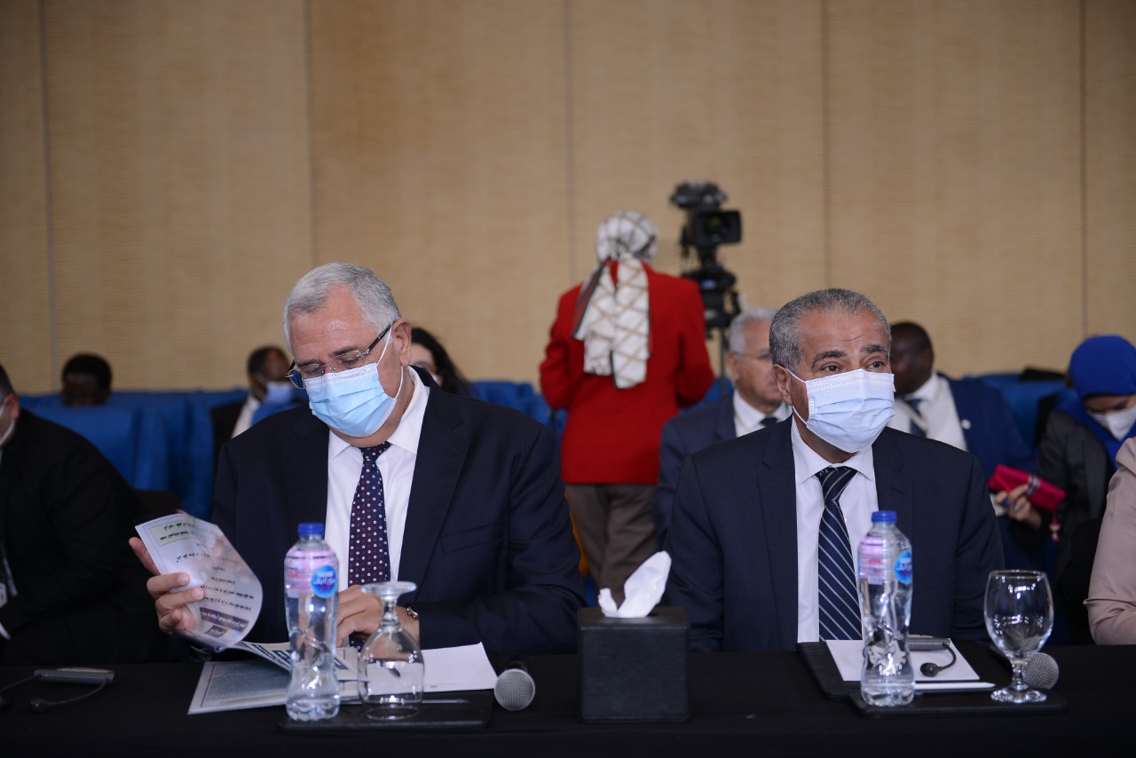 وزير الزراعة ووزير التموين