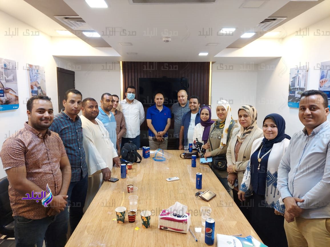 اجتماع فريق رفقاء الخير