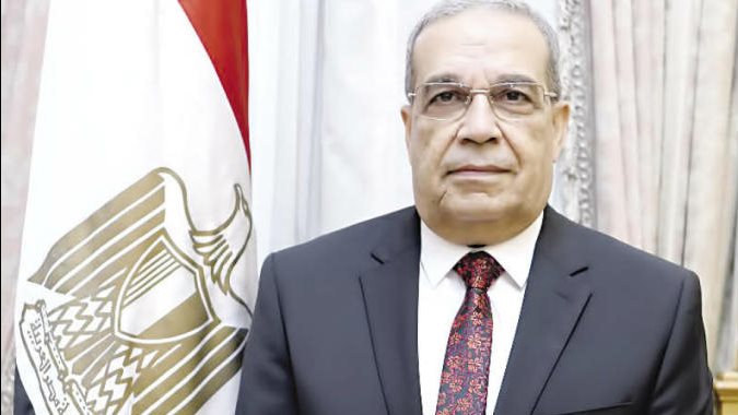 وزير الانتاج الحربي