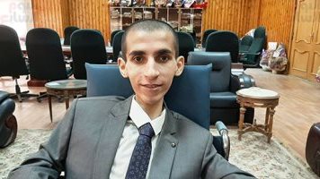 محمد عمر، أول معيد من مرضي الضمور العضلي
