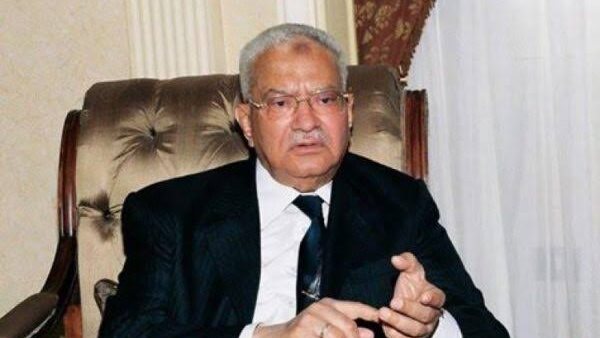 خالد حنفي ينعي رجل الصناعةمحمود العربي