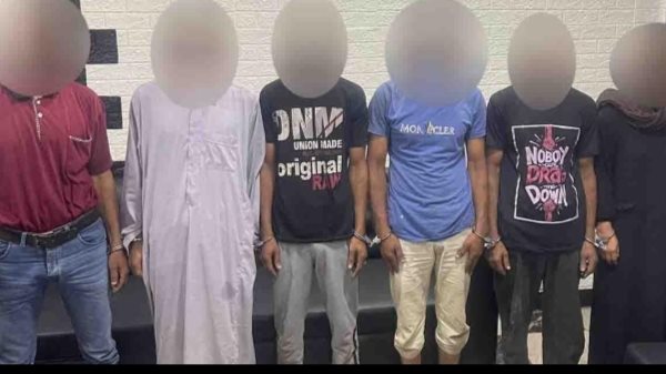 المتهمين