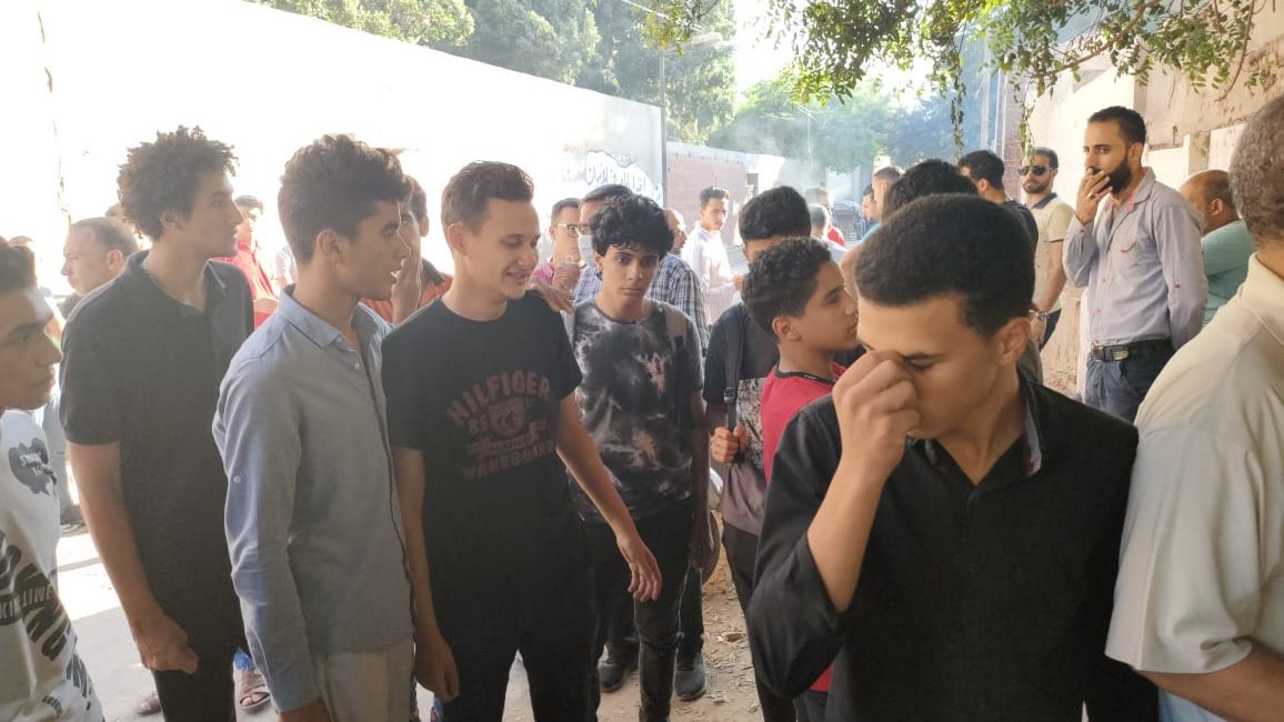 أسرة الطالب ضحية حادث قطار بالمحلة