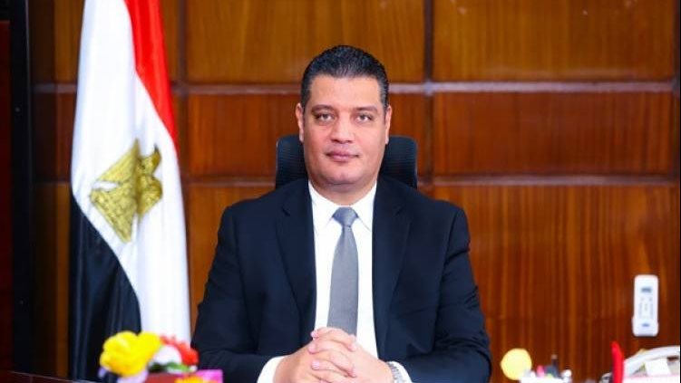 أيمن عبد الموجود