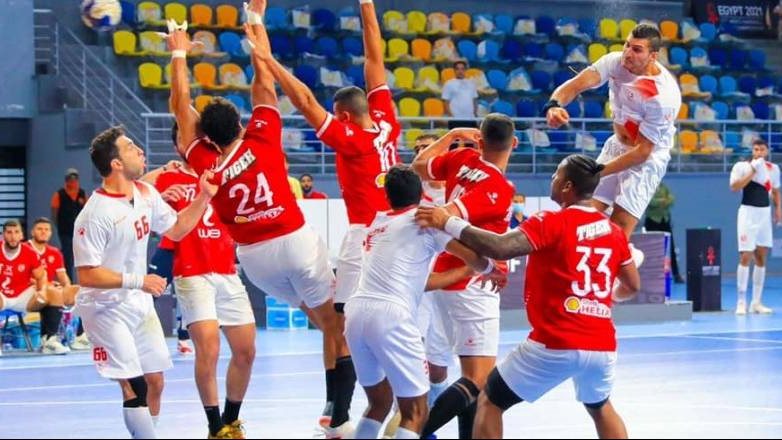يد الأهلي ضد يد الزمالك