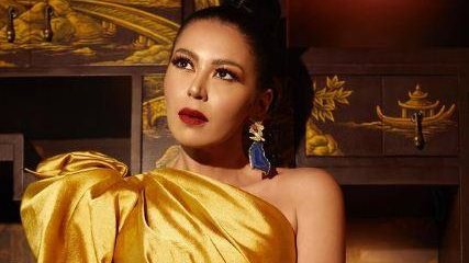 لقاء الخميسي