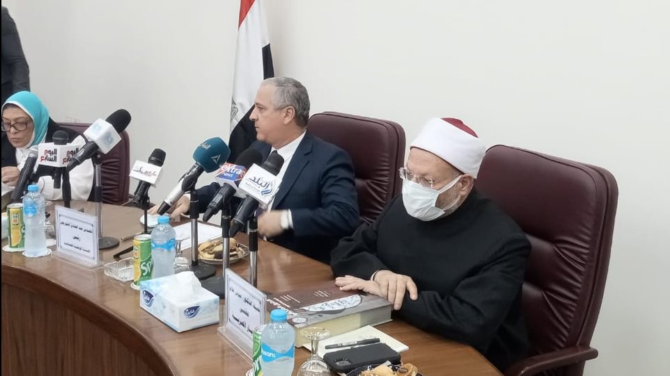 مفتي الجمهورية خلال ندوة بالهيئة الوطنية للصحافة