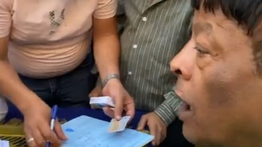 عبد الباسط حمودة 