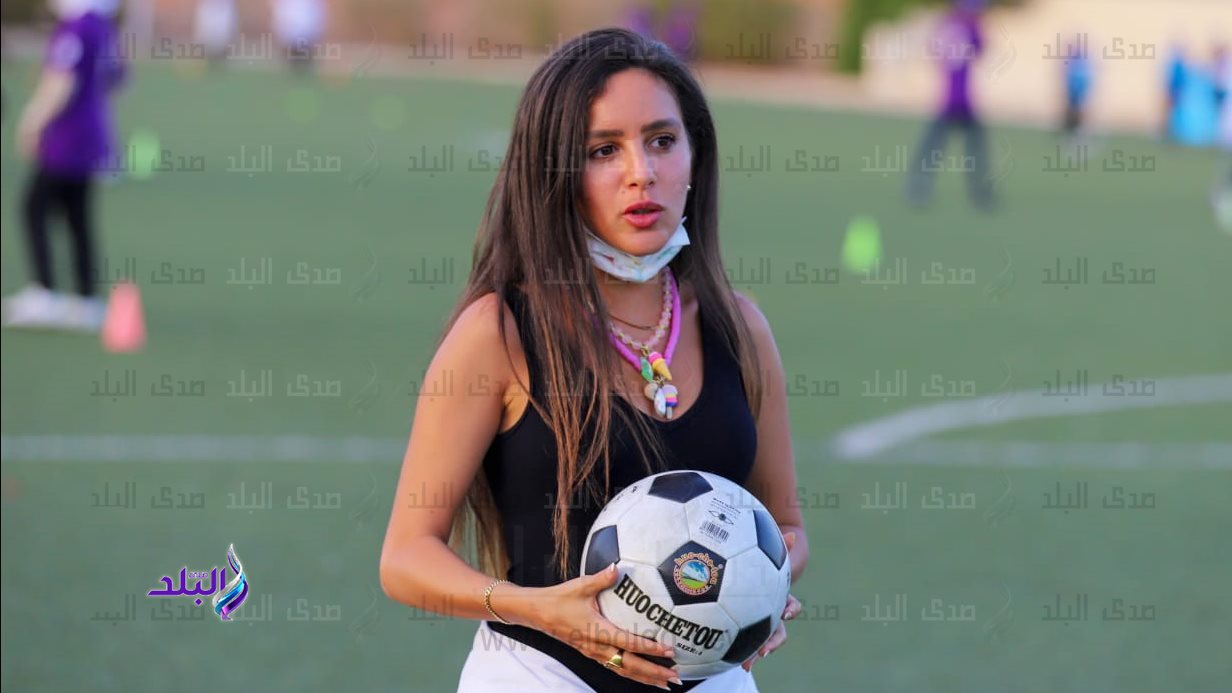 الفنانة جميلة عوض