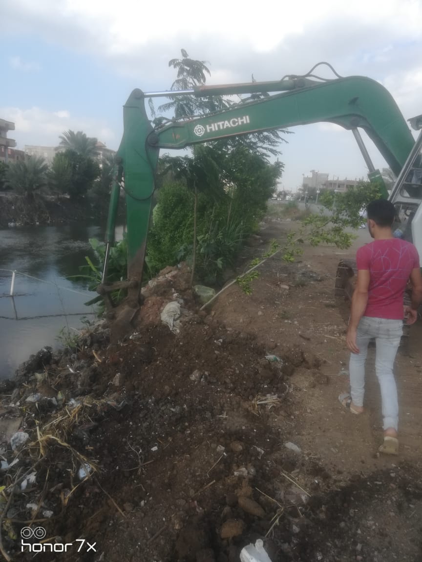 إزالة 6 حالات تعدى على أملاك الدولة بـ دمياط