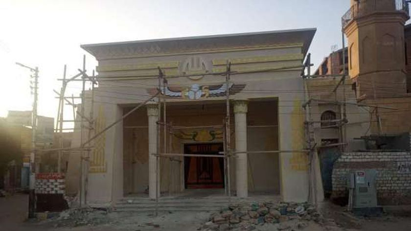 مسجد على الطراز الفرعوني