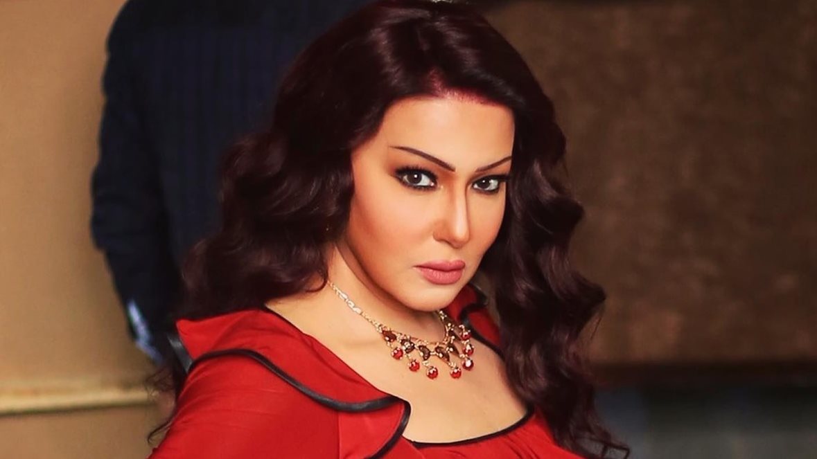 سمية الخشاب