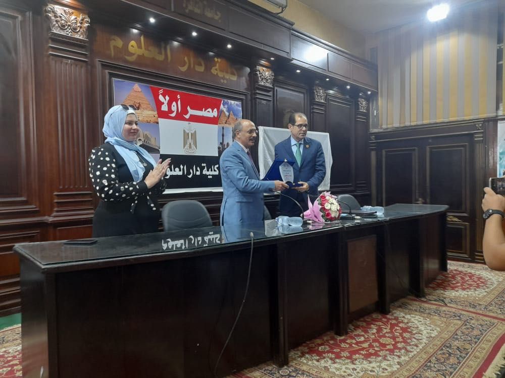  الدكتور يوسف عامر رئيس لجنة الشئون الدينية والأوقاف 