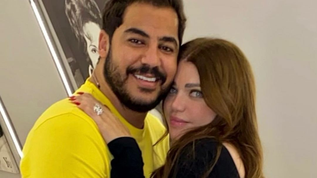 ياسمين الخطيب وزوجها