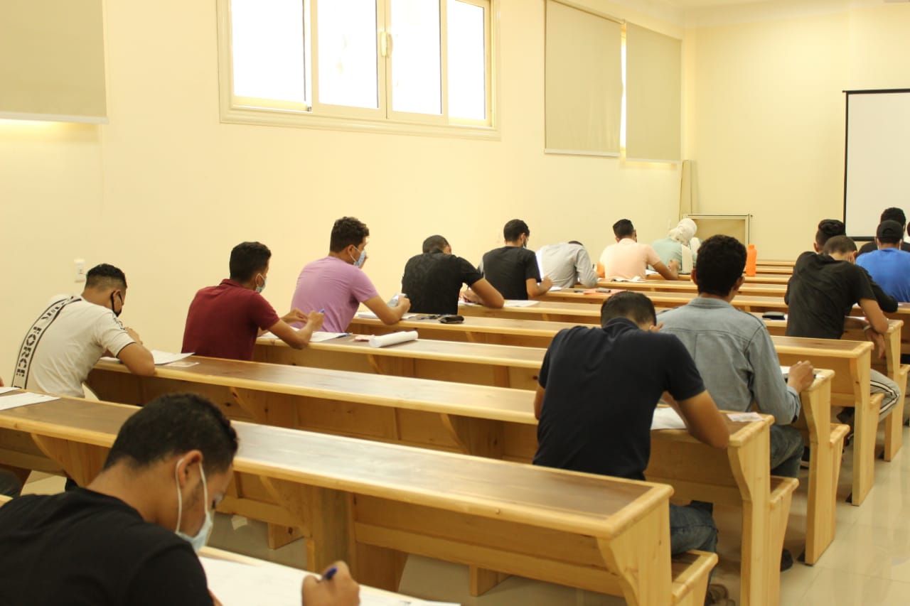 جامعة القاهرة الجديدة التكنولوجية